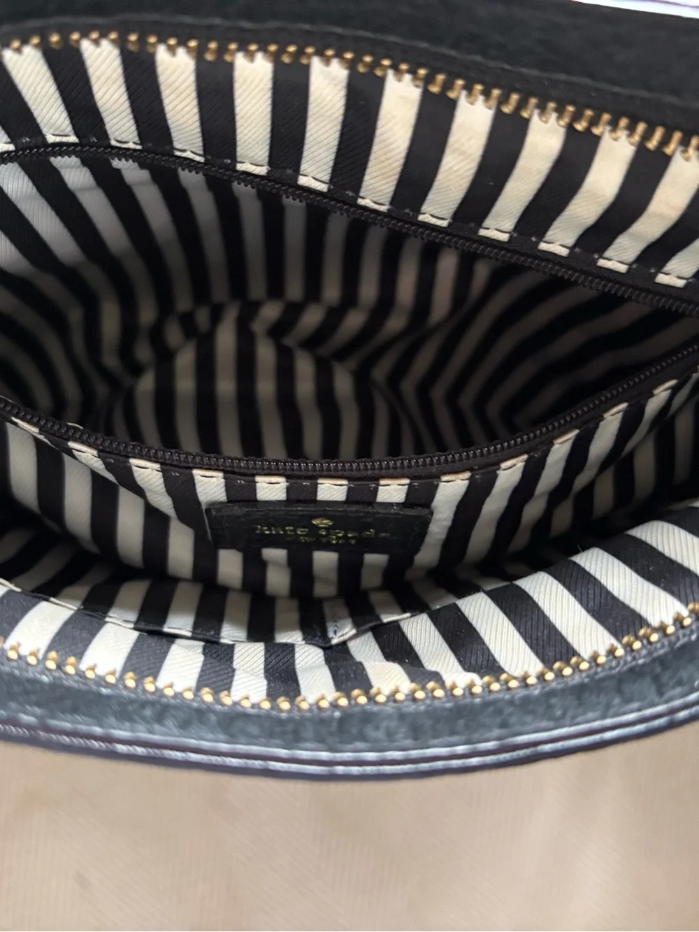 Kate Spade Southport Avenue Cora Black Pebbled Leather Crossbody Bag Y2K